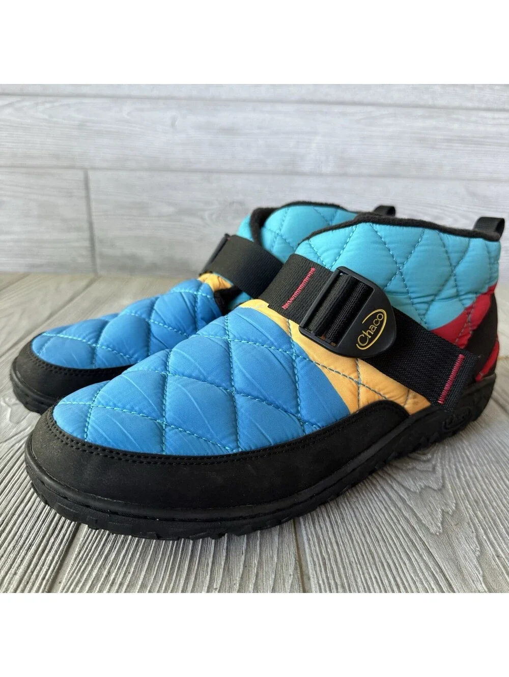 Chaco Ramble Puff Slip-On Boots Men’s 10.5 Blue Quilted Insulated Outdoor Camp